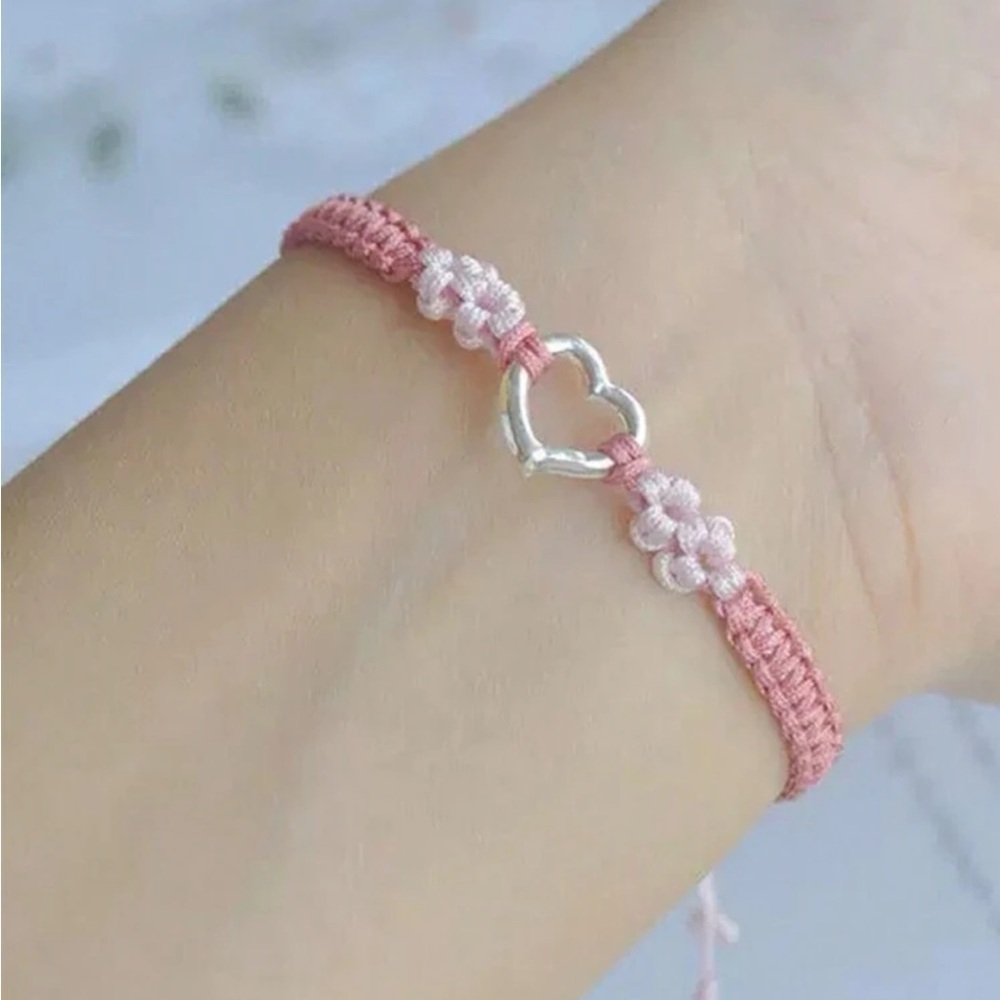 unavailable⚠️Clearance Pink Woven Heart Charm Bracelet - Picture 1 of 6